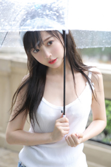 外国人喂孩子视频